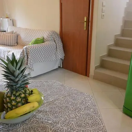 Karidi Maisonette *
