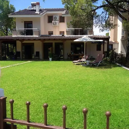 Karidi Maisonette Dom wakacyjny *