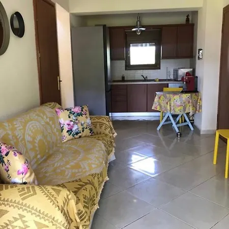 Karidi Maisonette *