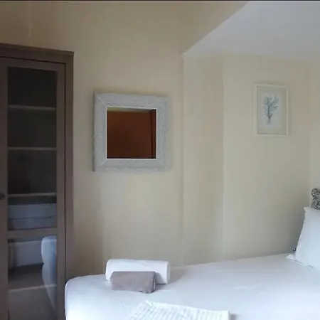 Karidi Maisonette Feriehus *