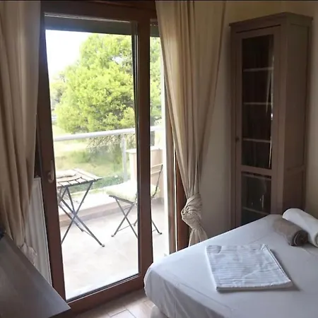 Karidi Maisonette * Vourvourou